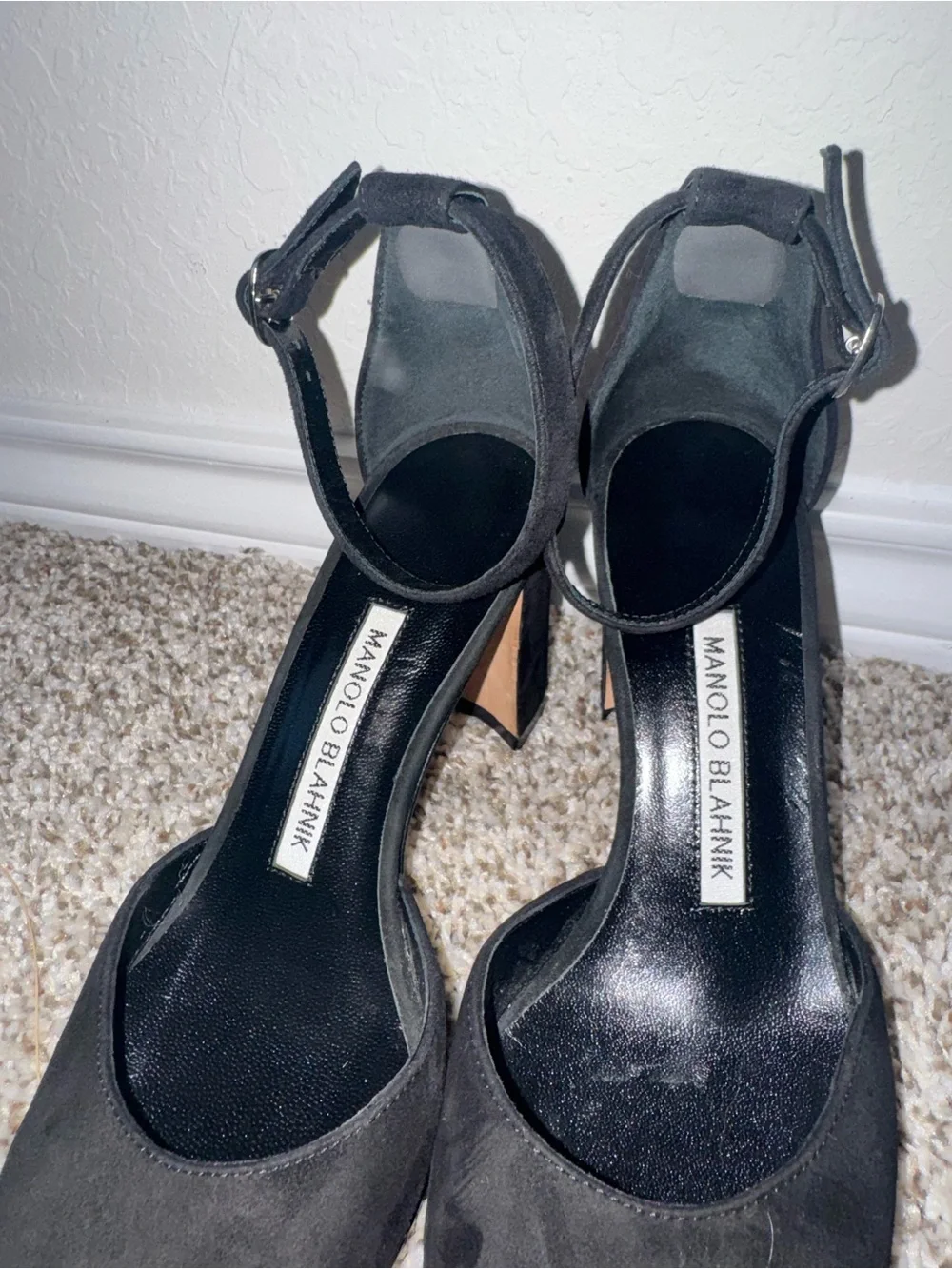 Manolo Blahnik Black Suede Pointed Toe Ankle Strap Heels